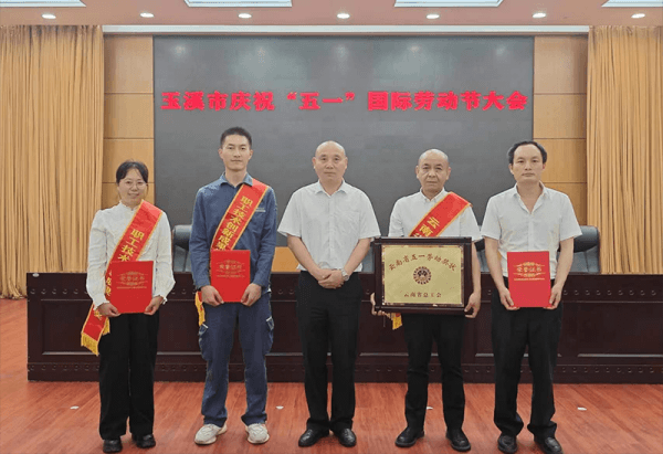 2023-11-16T07:37:16.png 2023-11-16T07:37:16.png