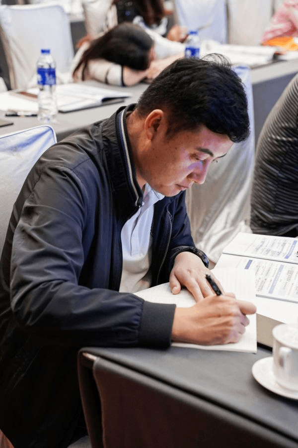 2023-11-14T09:18:25.png 2023-11-14T09:18:25.png