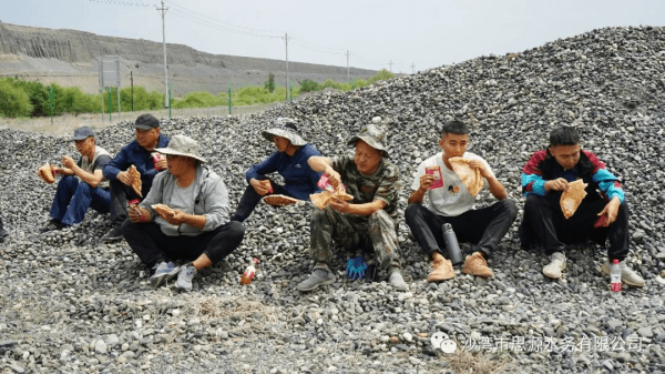 2023-11-13T08:52:35.png 2023-11-13T08:52:35.png