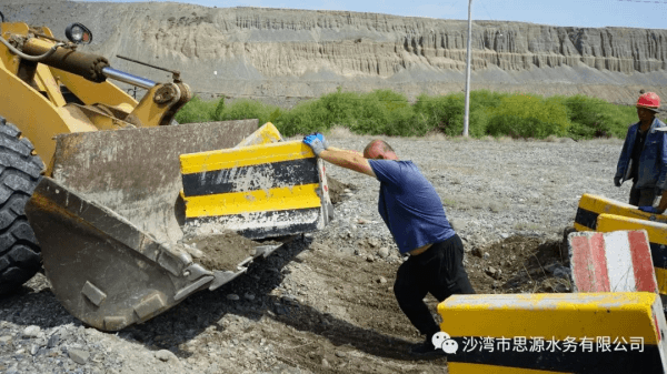 2023-11-13T08:52:10.png 2023-11-13T08:52:10.png