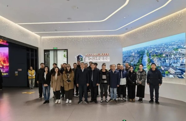 图片 1.jpg 图片 1.jpg