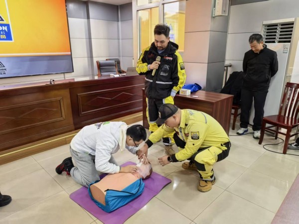 图片 3.jpg 图片 3.jpg