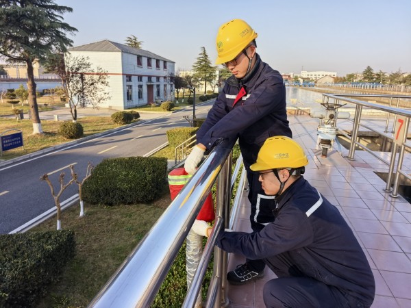 图片 1.jpg 图片 1.jpg