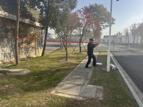 图片 1.jpg 图片 1.jpg