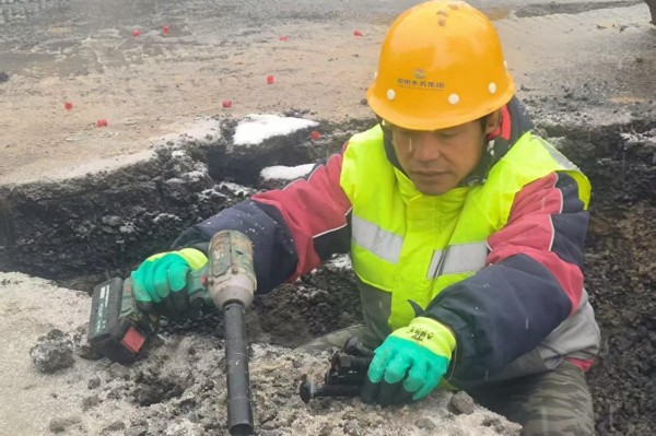 图片 1.jpg 图片 1.jpg