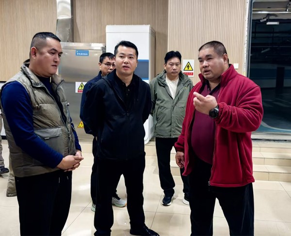 图片 4.jpg 图片 4.jpg