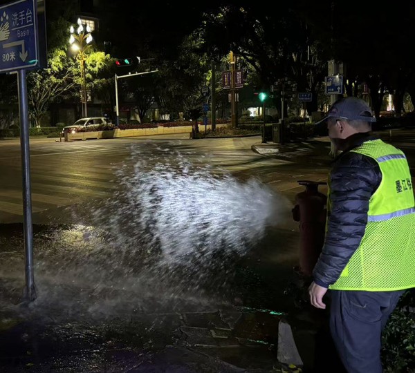 图片 1.jpg 图片 1.jpg