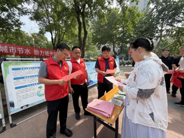 图片 1.jpg 图片 1.jpg