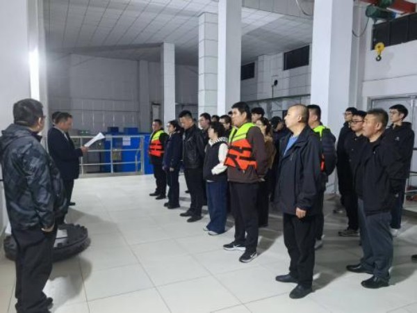 图片 2.jpg 图片 2.jpg