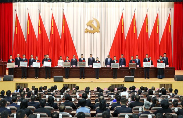 图片 3.jpg 图片 3.jpg