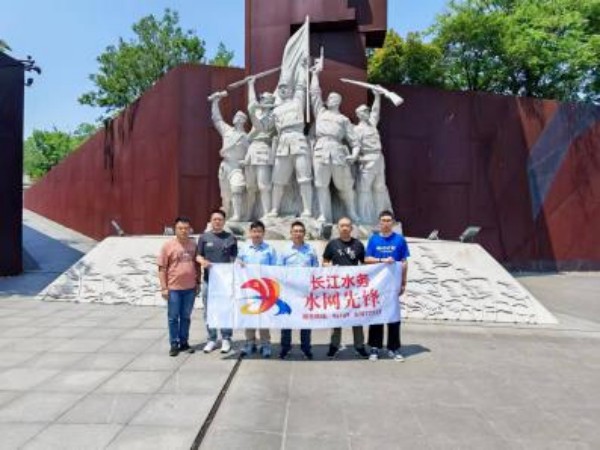图片 17.jpg 图片 17.jpg