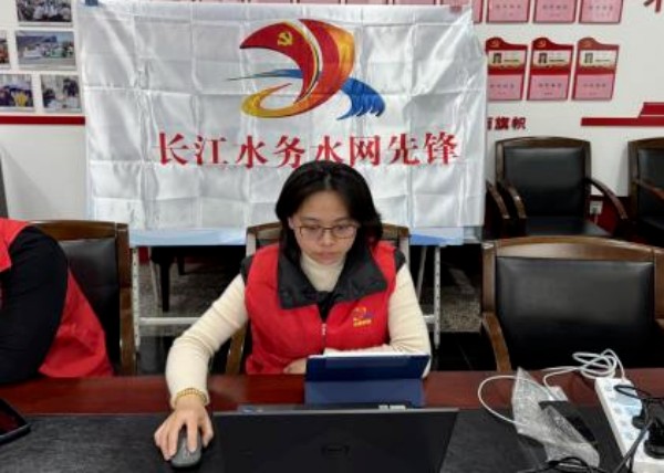 图片 15.jpg 图片 15.jpg