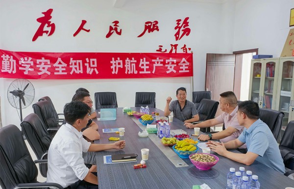 图片 12.jpg 图片 12.jpg